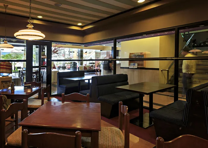 Hotel The Orchard & Powered By Cocotel 3*