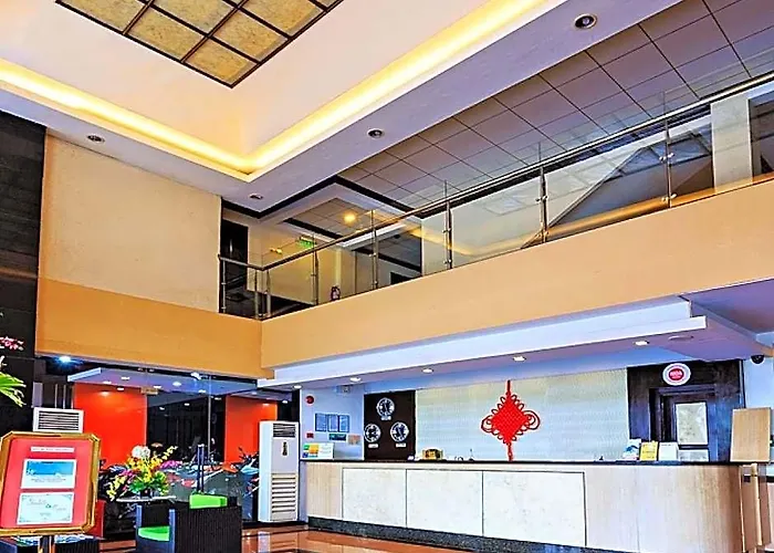 Hotel The Orchard & Powered By Cocotel 3*
