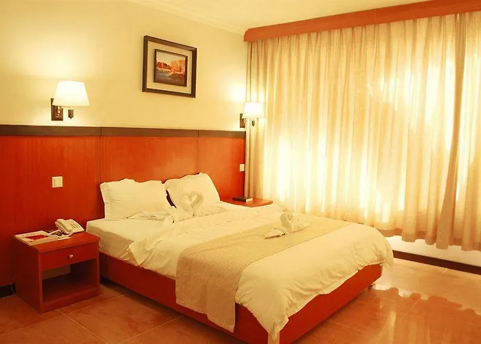 The Orchard & Powered By Cocotel Hotel 3*