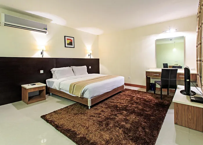 The Orchard & Powered By Cocotel Hotel